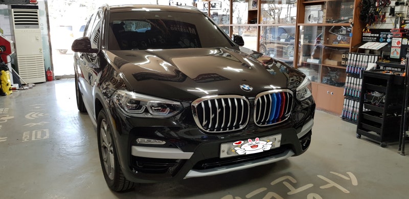 2018년식 bmw x3 카컴 안드로이드 리어모니터x10 12.5인치 빅스크린 작업 카컴 안드로이드 올인원....