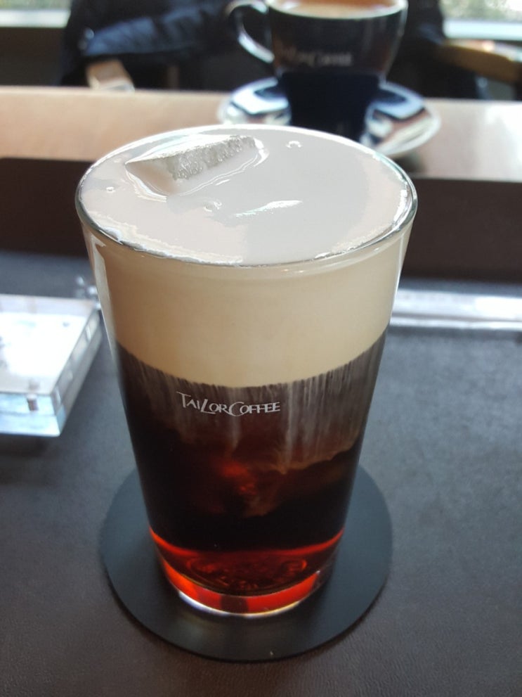  [테일러 커피, 오복 수산] 아인슈페너가 맛있는 연남동 맛집