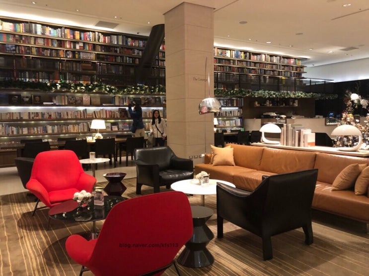  대만 에스라이트 호텔 Eslite Hotel 날 구해준 천사가 예약한 호텔