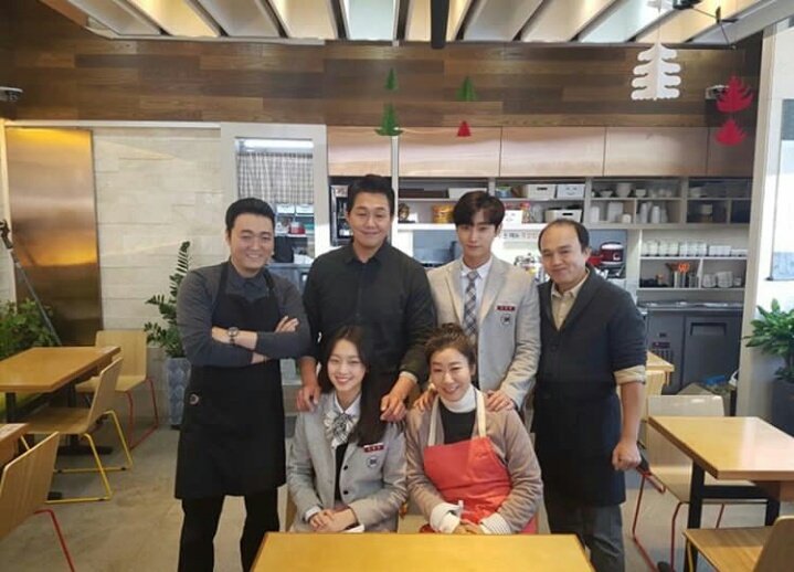  내안의 그놈 ( 다시 만난 진부하고 올드한 세계가 그놈이다 )-평점 3.5점