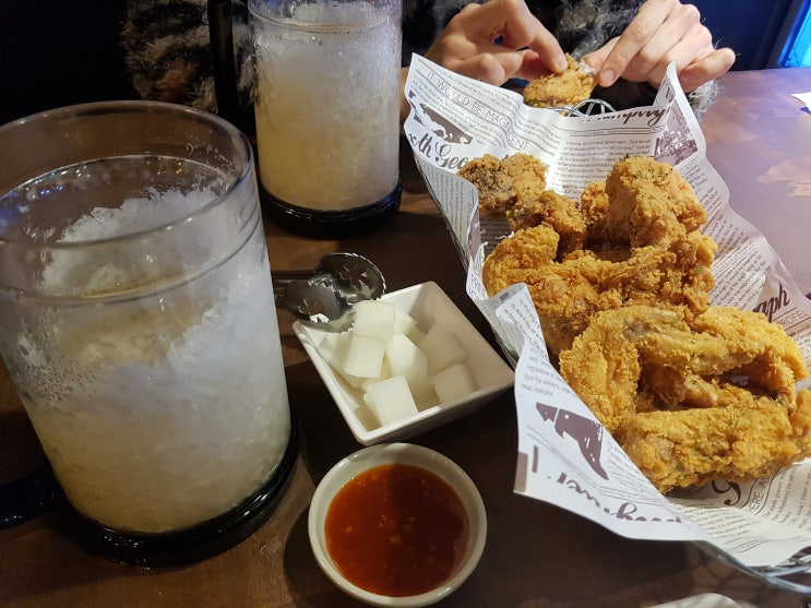 함덕속 하와이? 함와이 후라이드치킨 9,900원에 치맥 함덕치킨 함와이 함덕속 하와이? 함와이 후라이드치킨 9,900원에 치맥 함덕치킨 함와이
