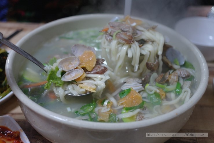  안양종합운동장맛집 이가네바지락칼국수 맛있다!