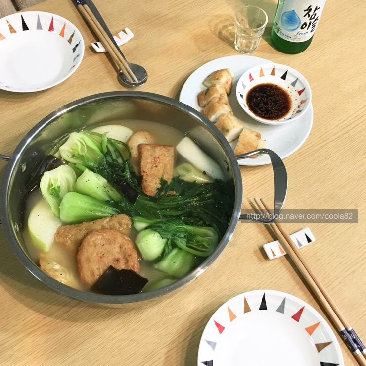  고래사어묵 진짜 맛있다^^  참 쉬운 어묵탕 끓이기~ 추운날 한끼 뚝딱!