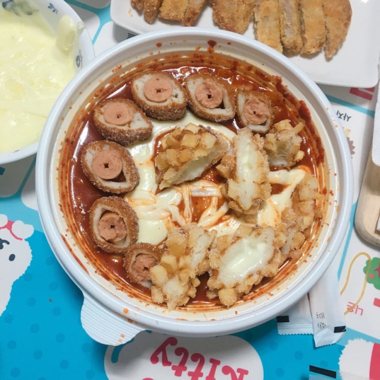 2018. 12. 15. - 21. 일상(봉구비어, 감바스 만들기, 엽떡, 명랑핫도그, 남산동 맛집, 1984 나폴리, 모즈 가습기, 성심당 튀김소보로, 마블 휴대폰 케이스)