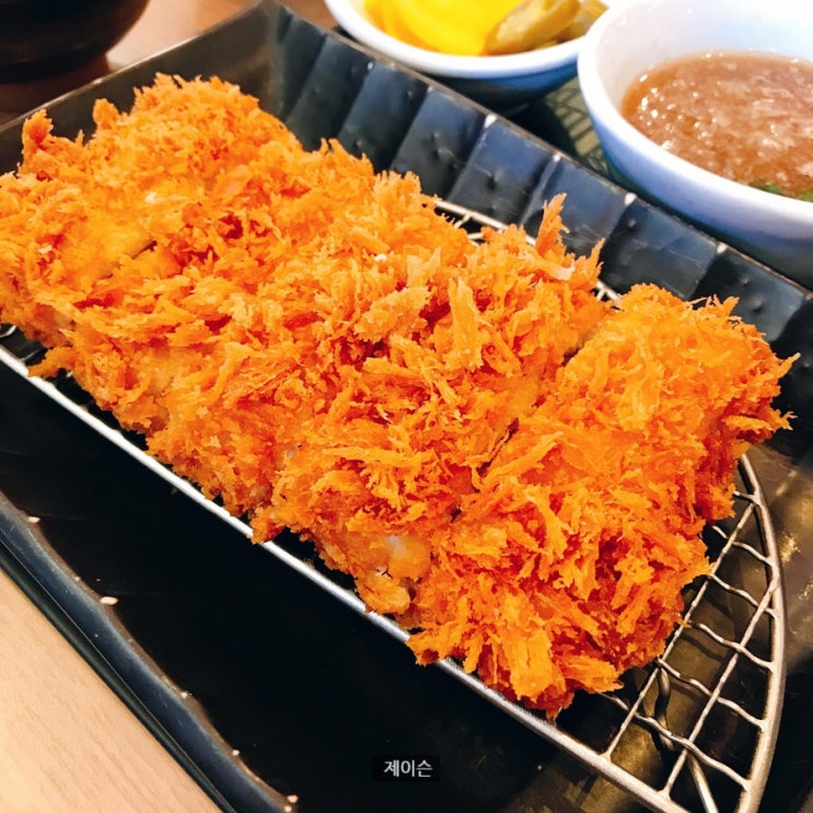  제슐랭 : <사보텐 본점에서 즐기는 돈가츠> 압구정맛집 사보텐