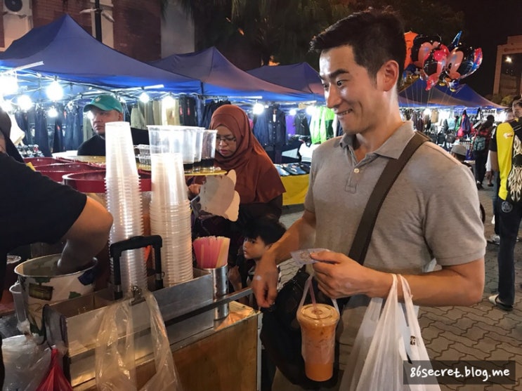  조호바루 여행 : 젤 재밌는 장소 ! 야시장 Bazaar karat (바자르 까랏)