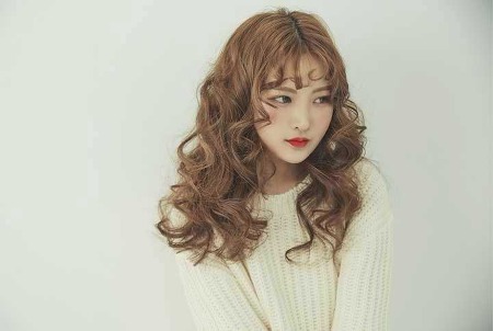 한 번쯤 들어봤을법한 단발 히피펌! 이미지 체인지를 원하시는 분들에게 추천해드려요! 한 번쯤 들어봤을법한 단발 히피펌! 이미지 체인지를 원하시는 분들에게 추천해드려요!
