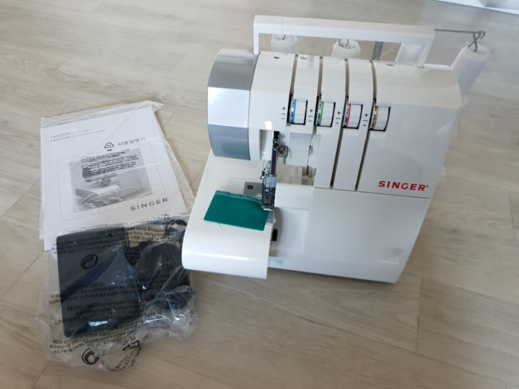  [초보 미싱러 봉봉이] SINGER 14SH754 개봉기 :: 싱거 오버록 개봉기
