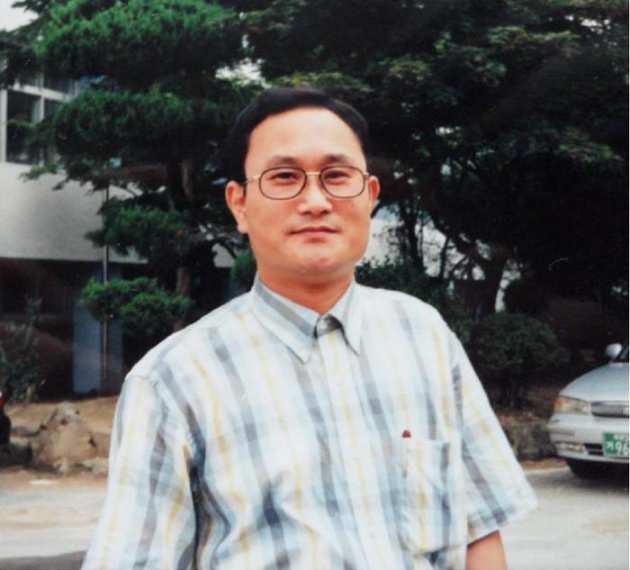  개팔자 / 박헌영