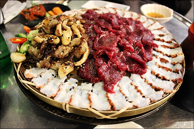 신천동 동대구역 맛집 육회와 뭉티기삼합이 맛있는 맛깡패야시장    '동대구역 맛깡패야시장'