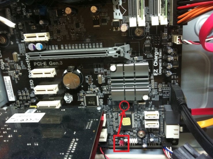  수완동 메인보드 수리 Z77H2-A3(V1.2) 보드에 GTX 1060 장착시 부팅불가 문제.