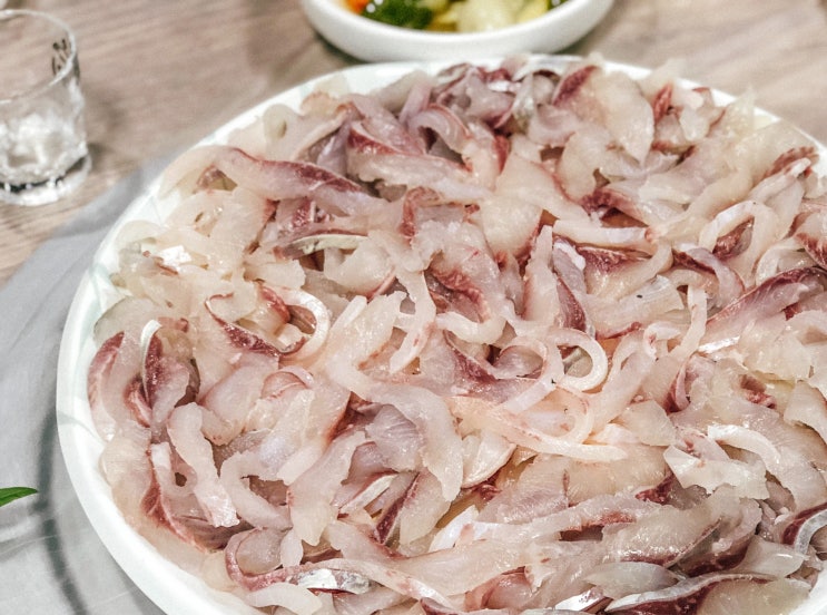  [남해 맛집]남해여행 노량리 '덕원회센터' 아버지 단골 횟집, 현지인맛집 / 회부터 매운탕까지 ! 모든게 완벽한 한상!