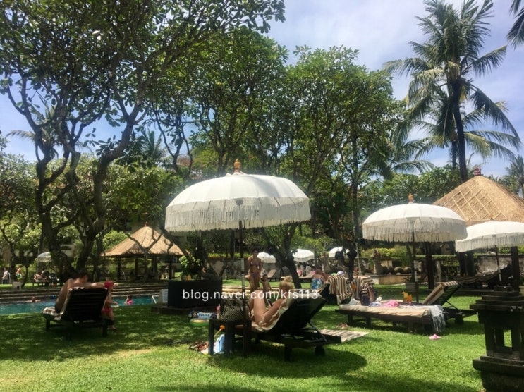인터컨티넨탈 발리 짐바란 리조트 수영장, 스파, 레스토랑 Intercontinental Bali Resort