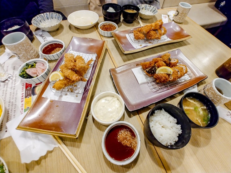 오사카 맛집, 전망 좋은 돈가스 전문점 KYK