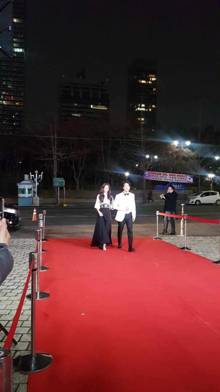  KBS 연예대상 레드카펫을 지나가다 구경하다니