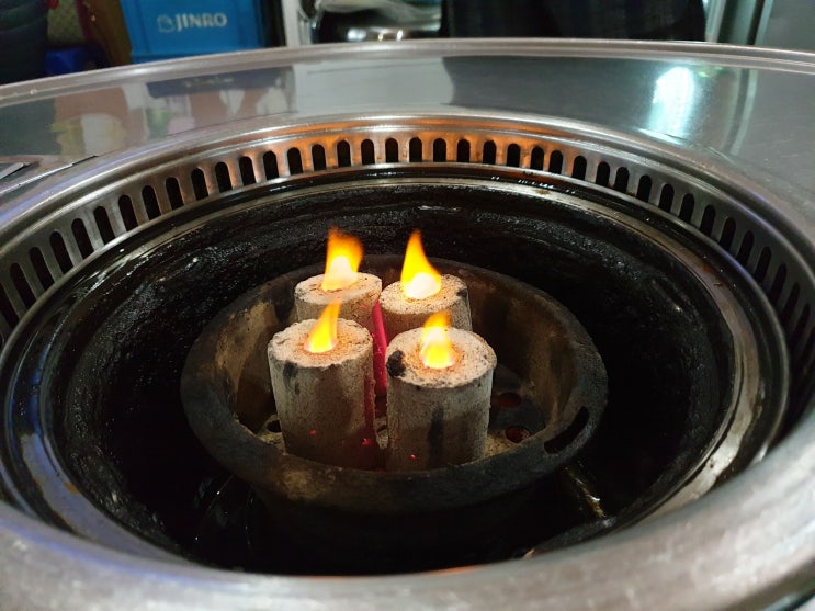  역시 연말은 고기지! 1차 원조소금구이껍데기 2차 청송얼음막걸리