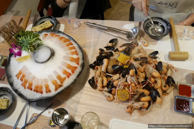  송정 맛집 :: 분위기 좋은 부산 맛집 송정 숨비소리. 부산 송정 딱새우 회, 딱새우 찜이 맛있는 숨비소리에서 연말 가족모임.