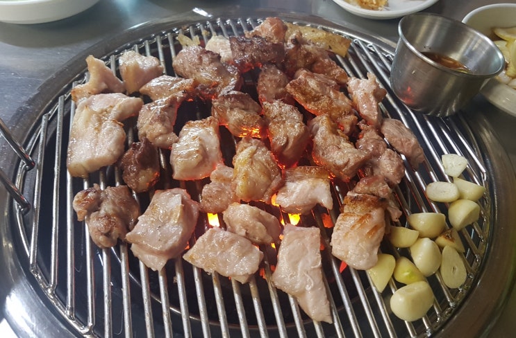  제주 오설록 맛집: 알동네, 흑돼지보다 맛있는 자투리고기 먹으러 두번째 방문