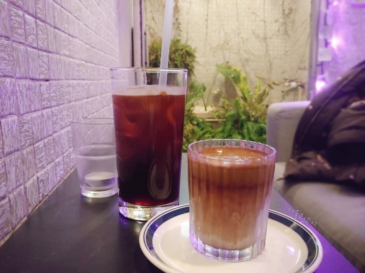  연남동 플라워카페 벌스! 넘 예뿌