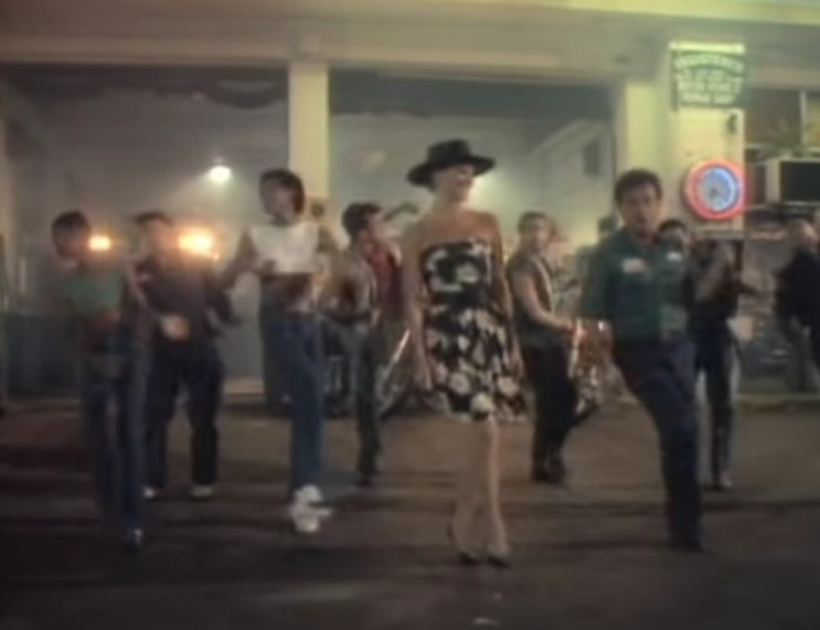  Billy Joel-uptown girl