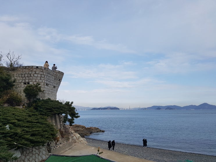  거제 매미성, 거제의 명물 되었네요. 외포항 대구 구경도..