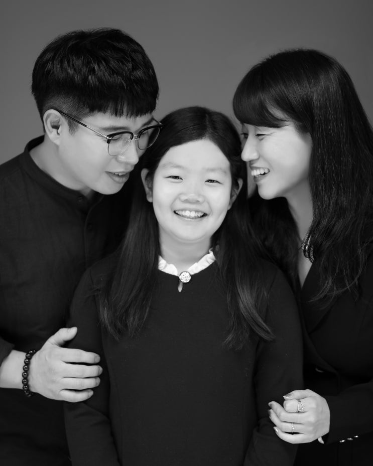  전주가족사진-전주대가족사진[군산가족사진][익산가족사진]전주인물중심 스튜디오 모던마인드
