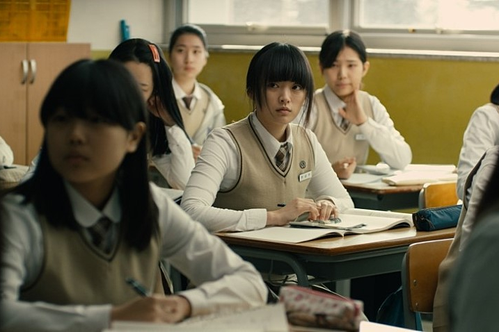  영화 <한공주>, 사회는 그리고 우리는 그녀를 보호하지 못했다