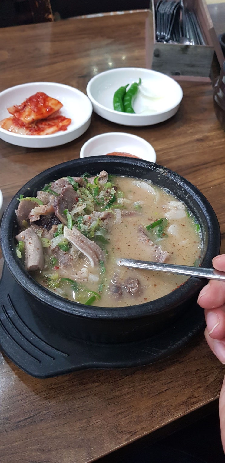  할매순대국 금촌직영점 : 추운날 먹는 나만의 닭고기스프