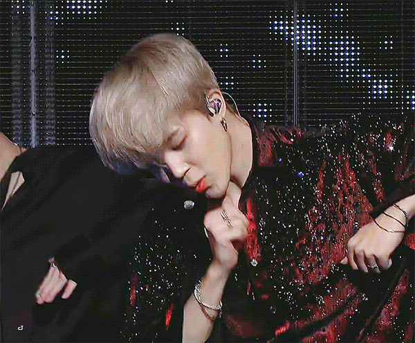  <방탄소년단><지민>2018KBS가요대축제..솔로무대 드디어..공중파 접수~~~!!!!