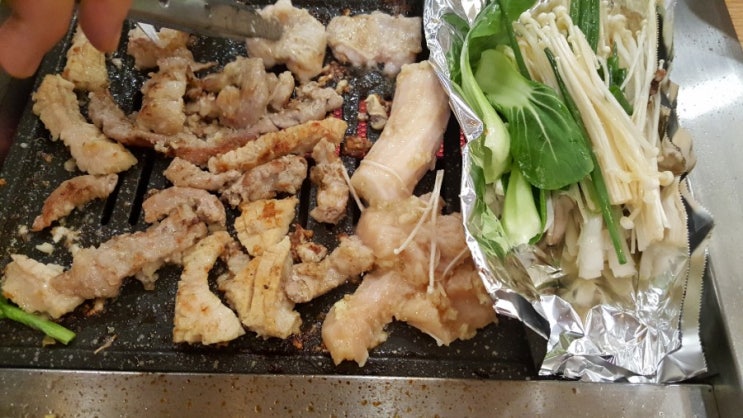  [미스터송청소&줄눈전문업체]미스터송의송년회는양곱창집에서한해마무리합니다.