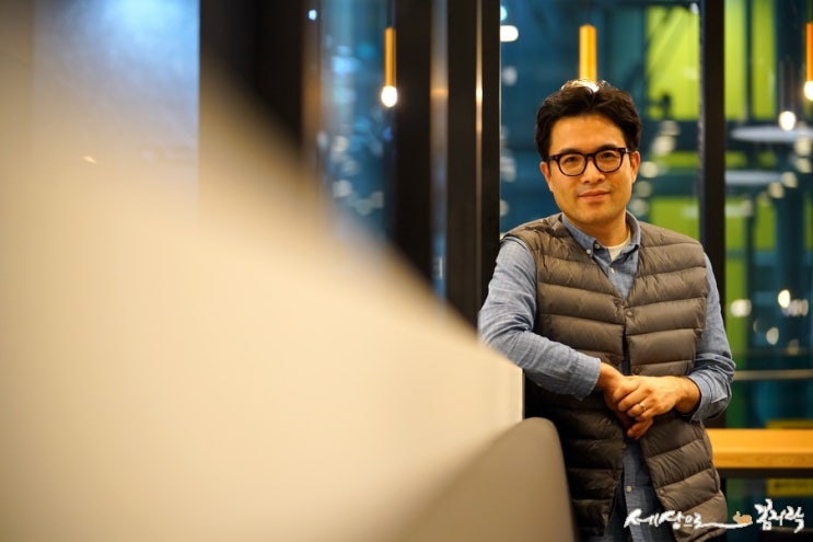  <단어를 디자인하라> 이석현 작가 ... "당신이 선택한 단어가 당신을 바꾼다는 걸 아시나요?" _ 자유기고가 김용일