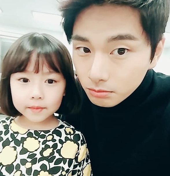 이이경 아빠 집안 나이 정인선 이이경 아빠 집안 나이 정인선