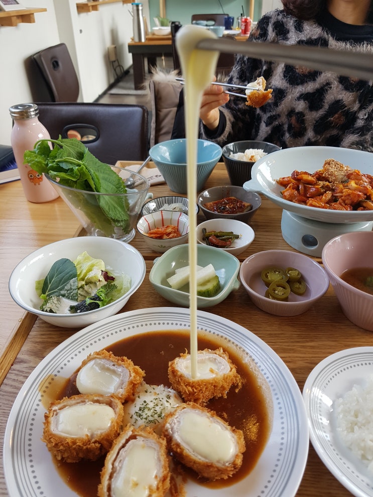 함덕고등학교앞 치즈돈가스 함덕맛집 달그락식탁 후기