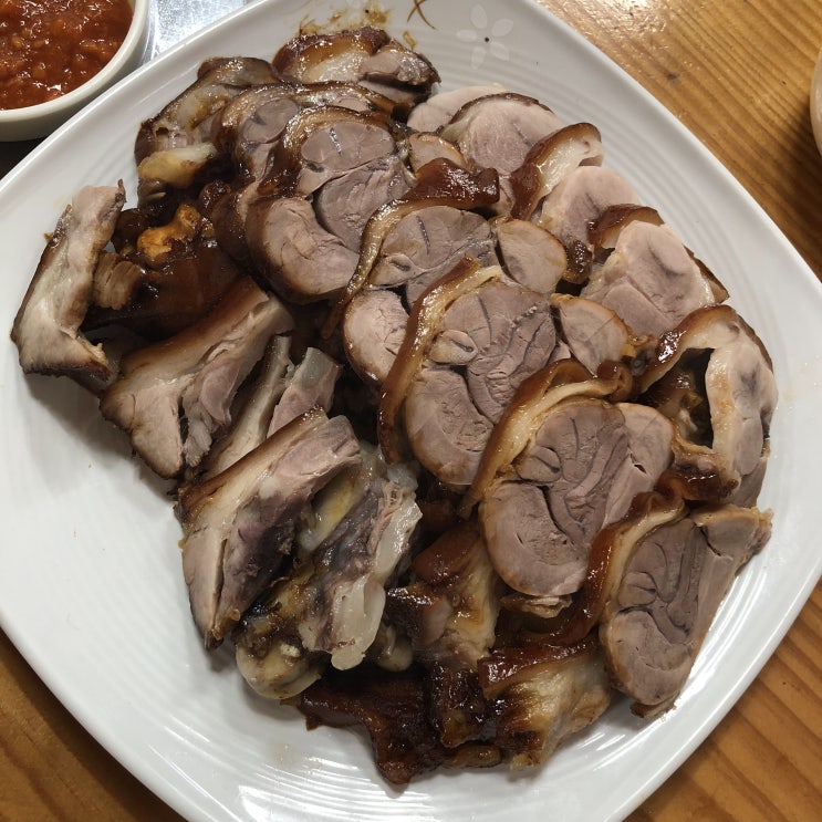  신당역 황학동 족발 :: 장충동한방왕족발