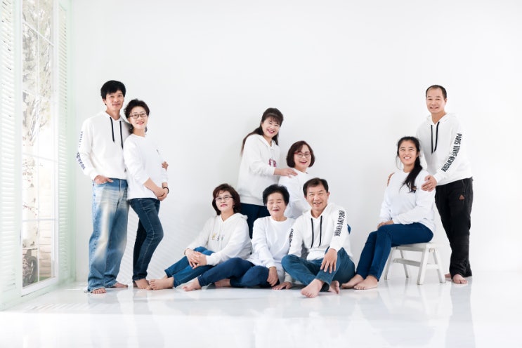  남양주 가족사진  9명 행복한 시간
