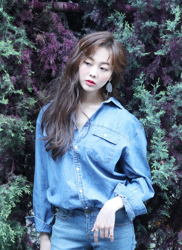  금새록 나이,키,몸매 등 그녀의 모든 것