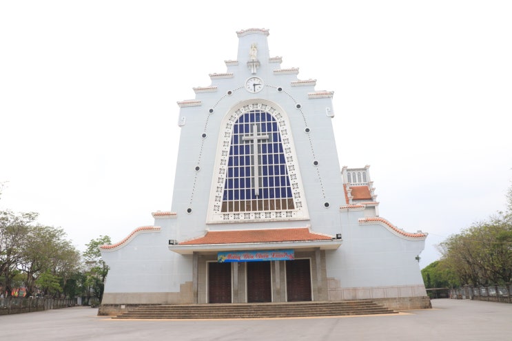베트남 성지순례-후에 대성당(Nhà thờ Dòng Chúa Cứu Thế)