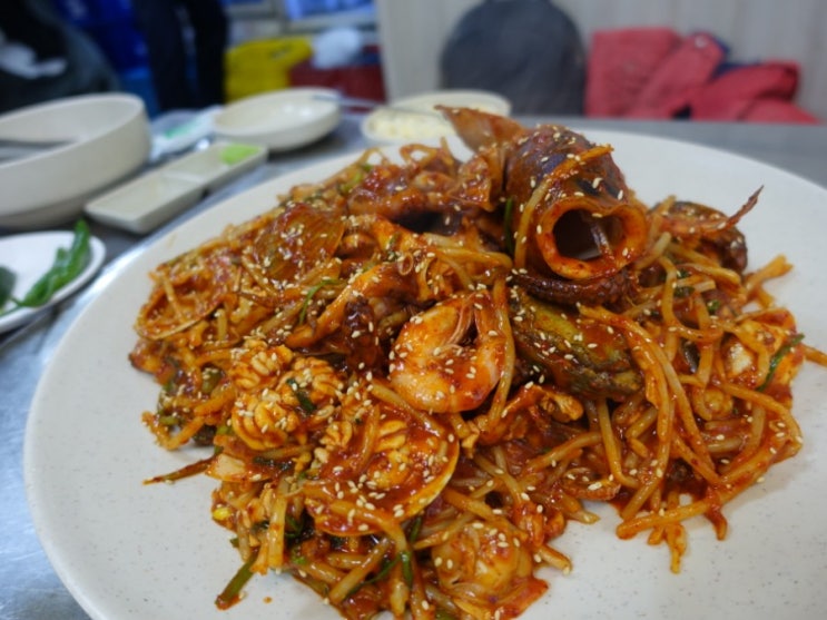  왕십리 해물찜의 끝판왕 굴과 찜사랑!!