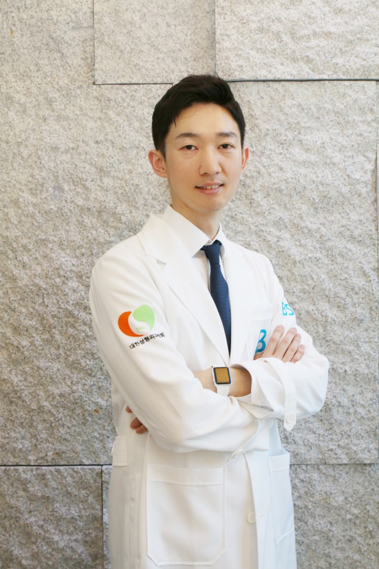  [칼럼] 부산 더바디성형외과 이성우원장_여름 대비 다이어트 준비 어떻게?