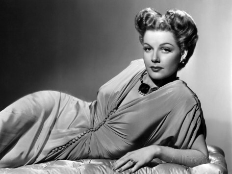 “옴프(Oomph)” 걸이라고 불린 필름느와르의 여제, 앤 쉐리던(Ann Sheridan)