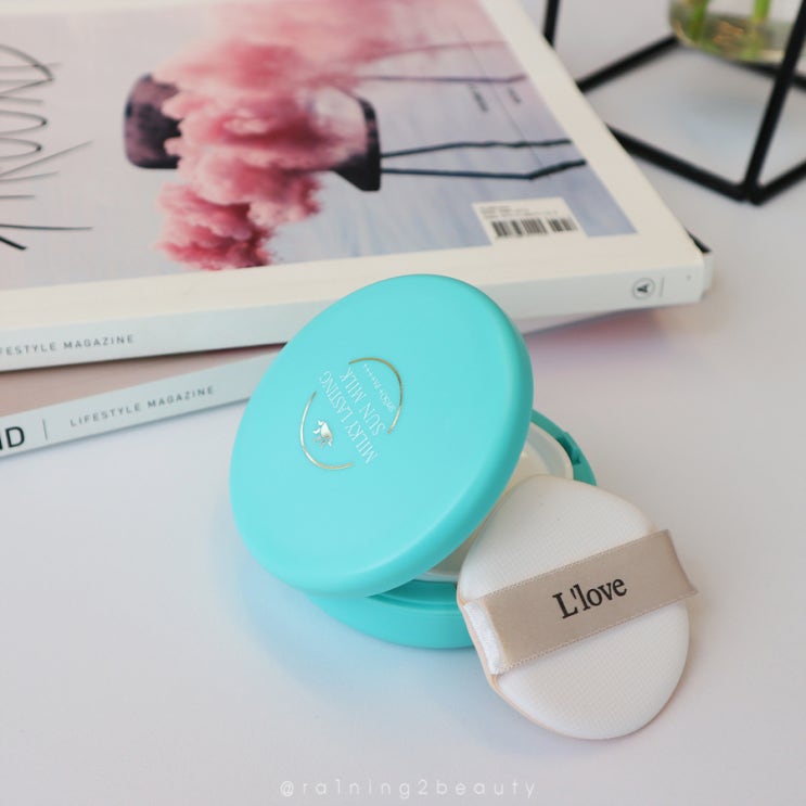  끈적임 없이 보송한 엘러브 (llove) 밀크-래스팅 선쿠션, 4월 런칭!