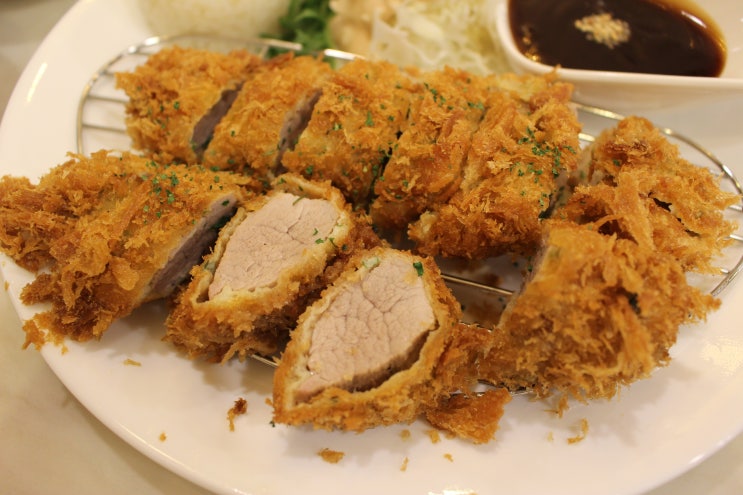  주말 가족외식은 비전동맛집 달콤돈가스에서:-)