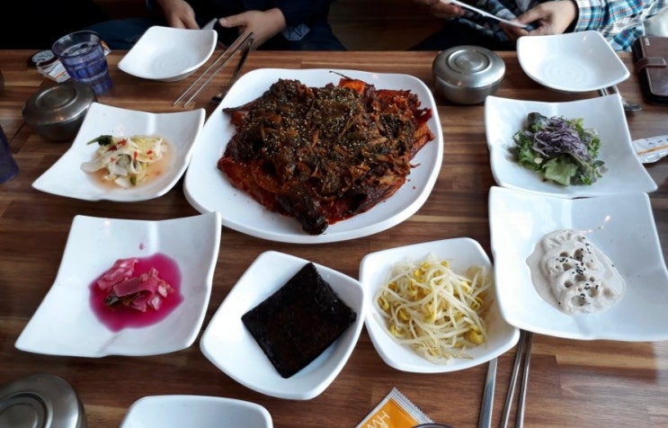  대구율하지구맛집 바다밥상/ 시래기와 코다리의 환상적인 콜라보