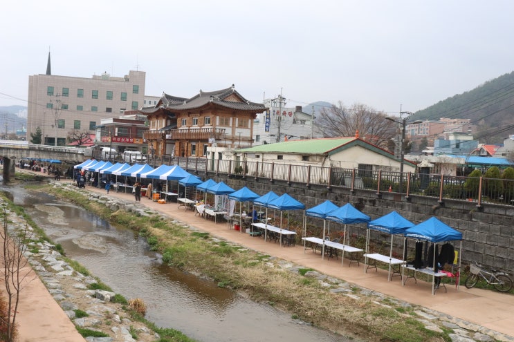  공주 가볼만한곳 공주산성시장 행복프리마켓 역사를 느끼다