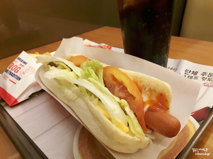 스테프핫도그 신메뉴 칠리 포카챠 먹방! 일산 레이킨스몰 고고해