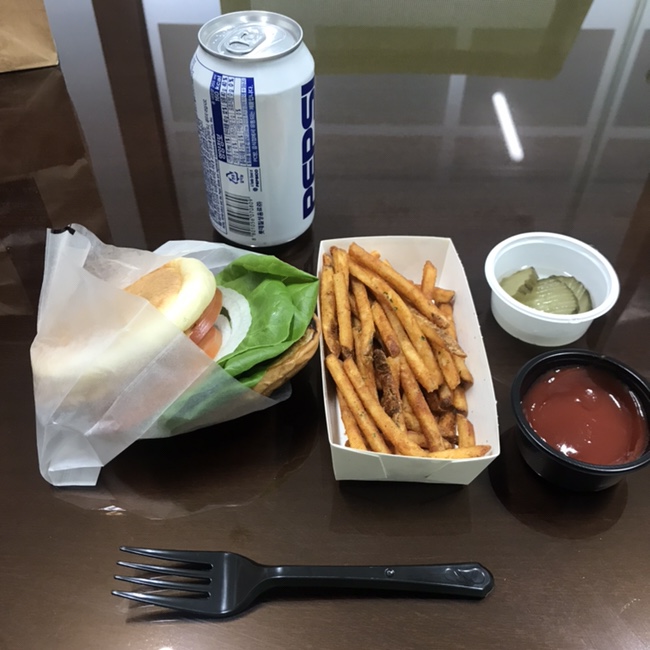  바스버거 Bas burger 선릉점 요기요로 주문해먹은 솔직후기