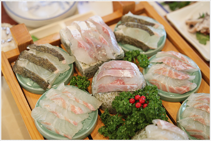  이호테우해변 맛집 - 나두몰르게끌려버림!