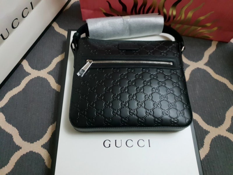 구찌 남성 크로스::구찌(GUCCI) 시그니처 레더 메신져백 선물용 구매후기
