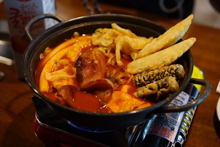  야탑 모범떡볶이1976 : 통오징어떡볶이 세트로 즐거운 점심!