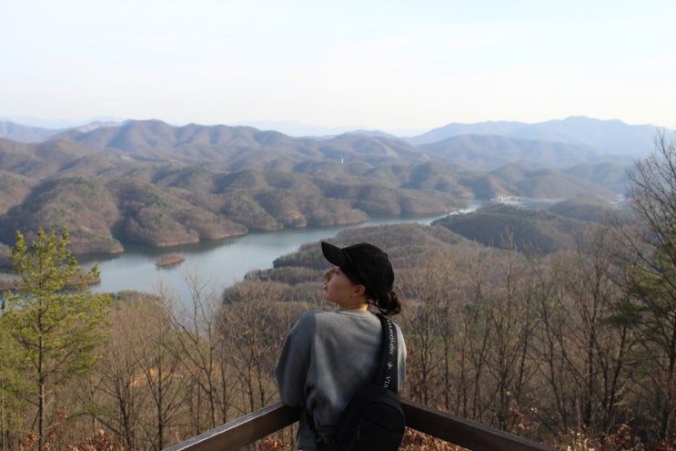  충북/음성 겨울 끝무렵의 함박산